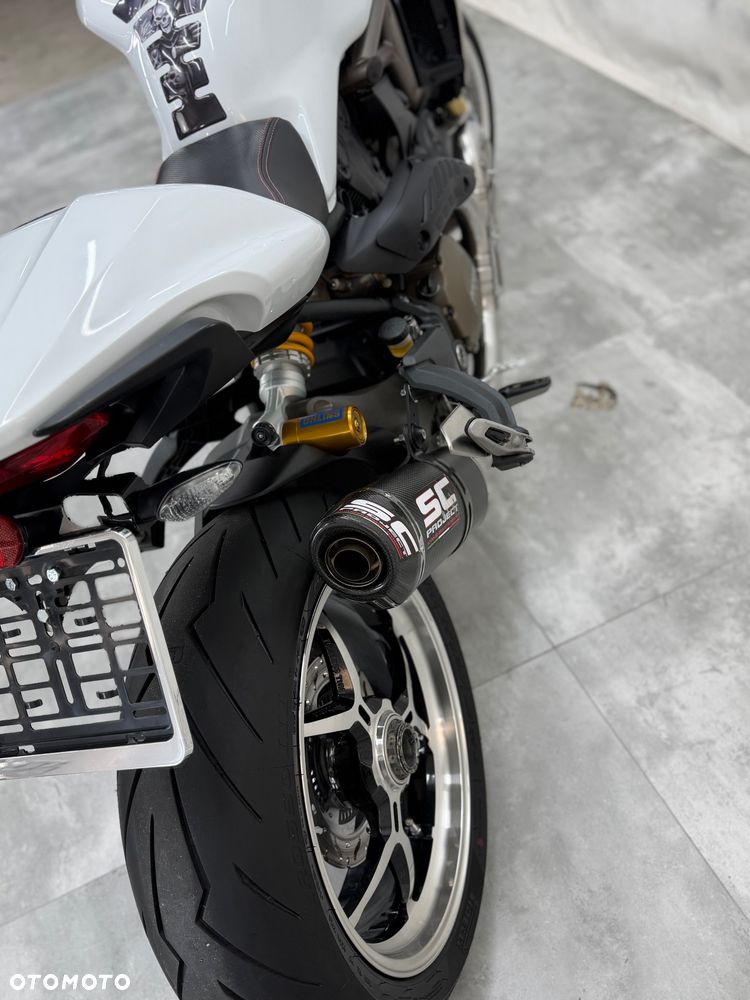 Ducati Monster - 13