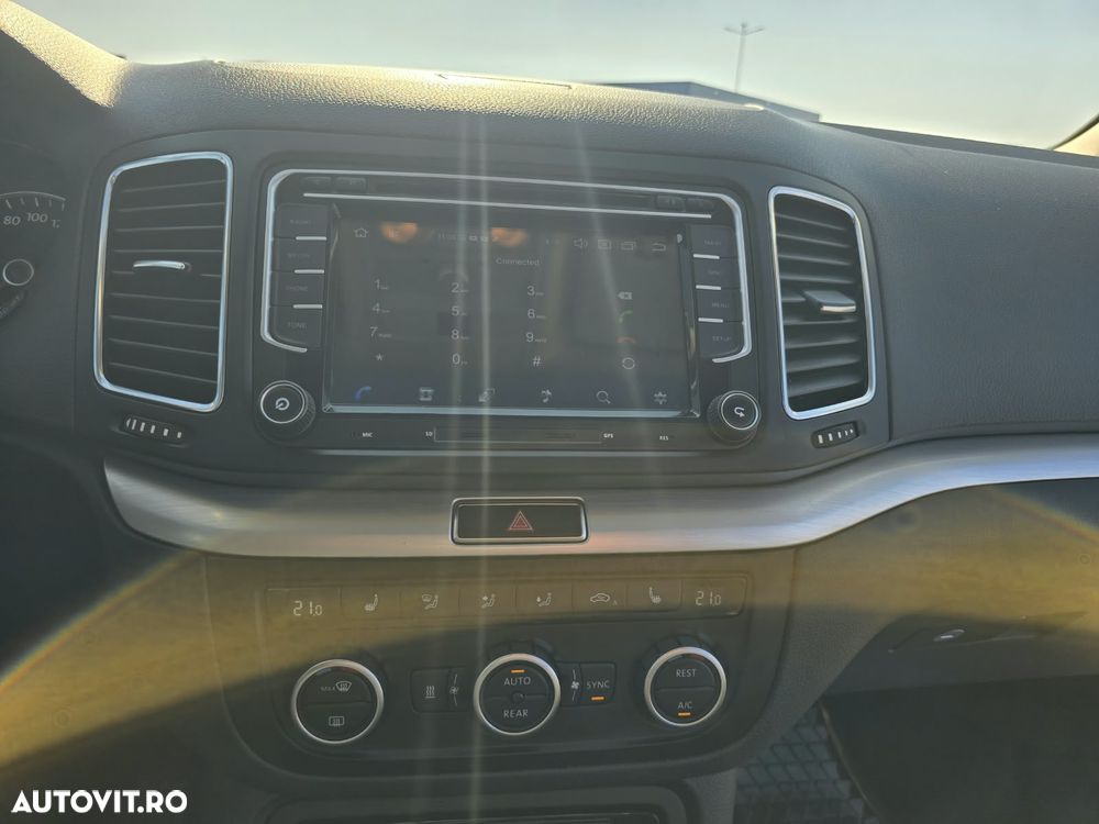 Volkswagen Sharan 2.0 TDI BlueMotion Technology Life - 11
