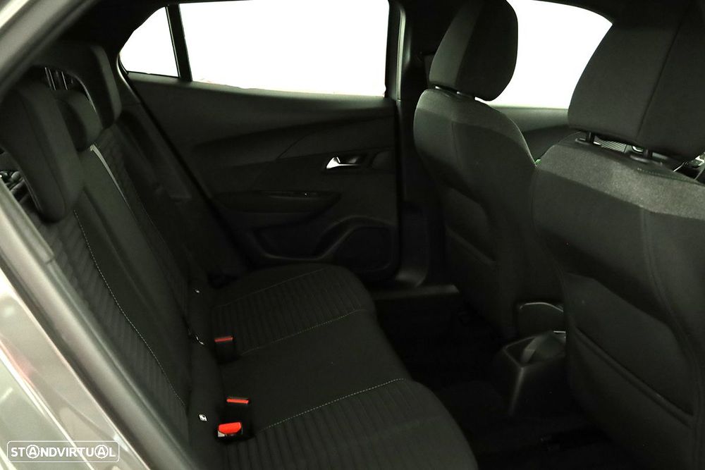 Peugeot 2008 1.5 BlueHDi Active EAT8 - 22