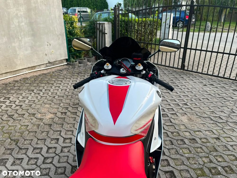 Yamaha R6 - 14