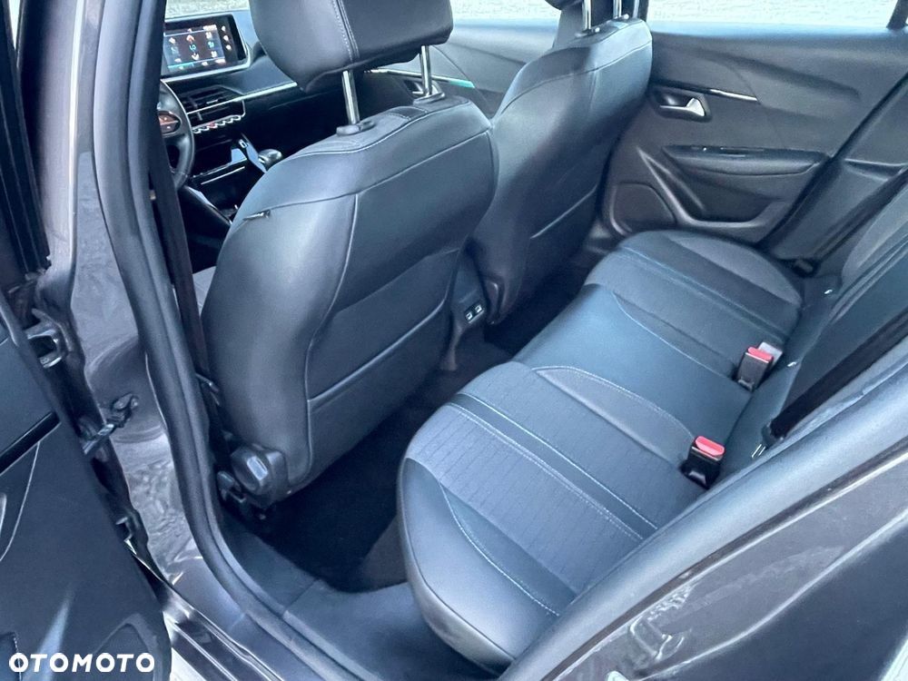 Peugeot 208 PureTech 100 Allure Pack - 13