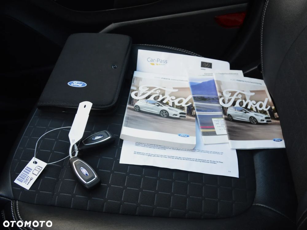 Ford Fiesta - 40