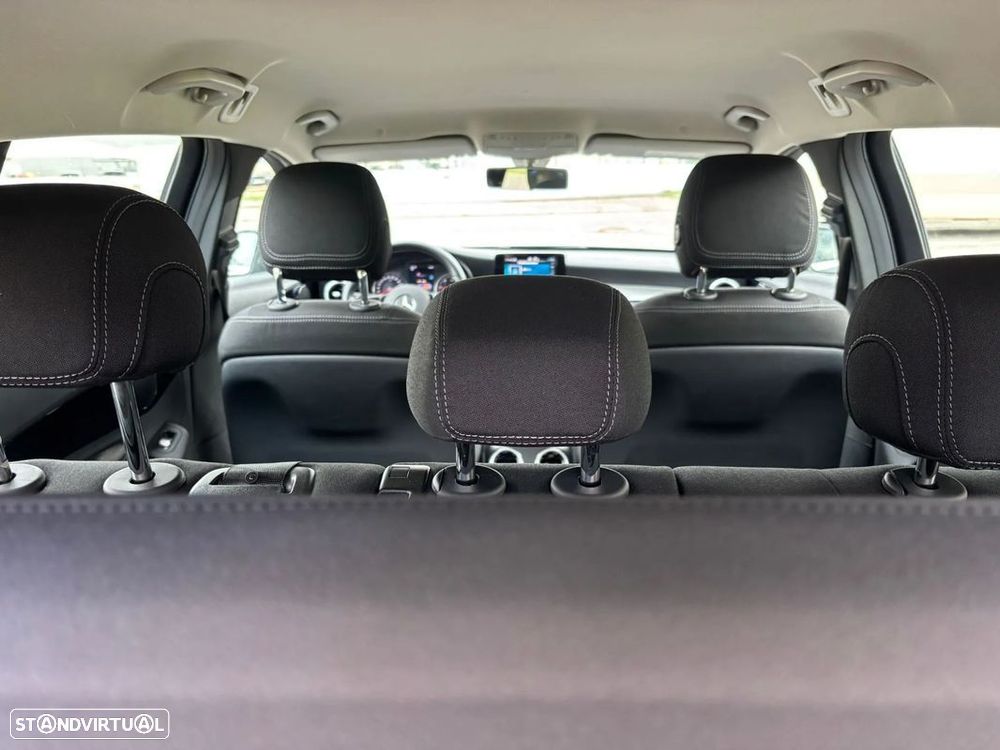 Mercedes-Benz C 200 d Business Solutions - 14