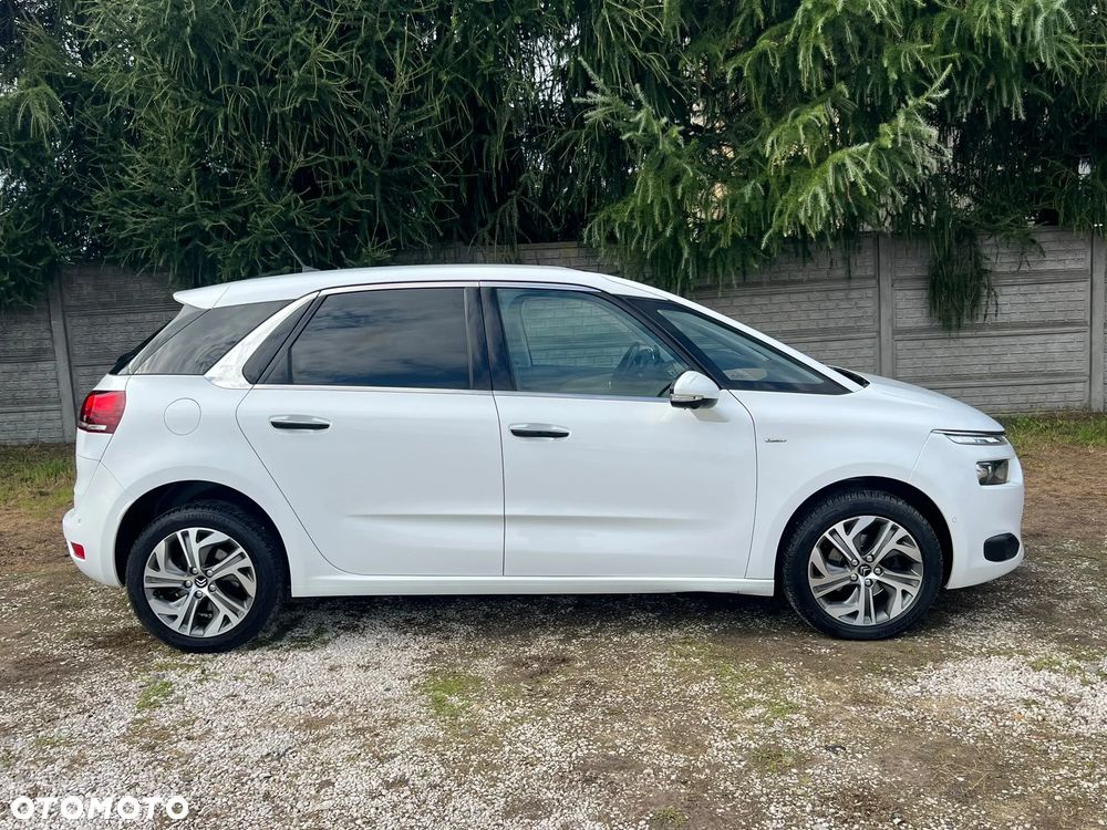 Citroën C4 Picasso BlueHDi 120 EAT6 Exclusive - 38