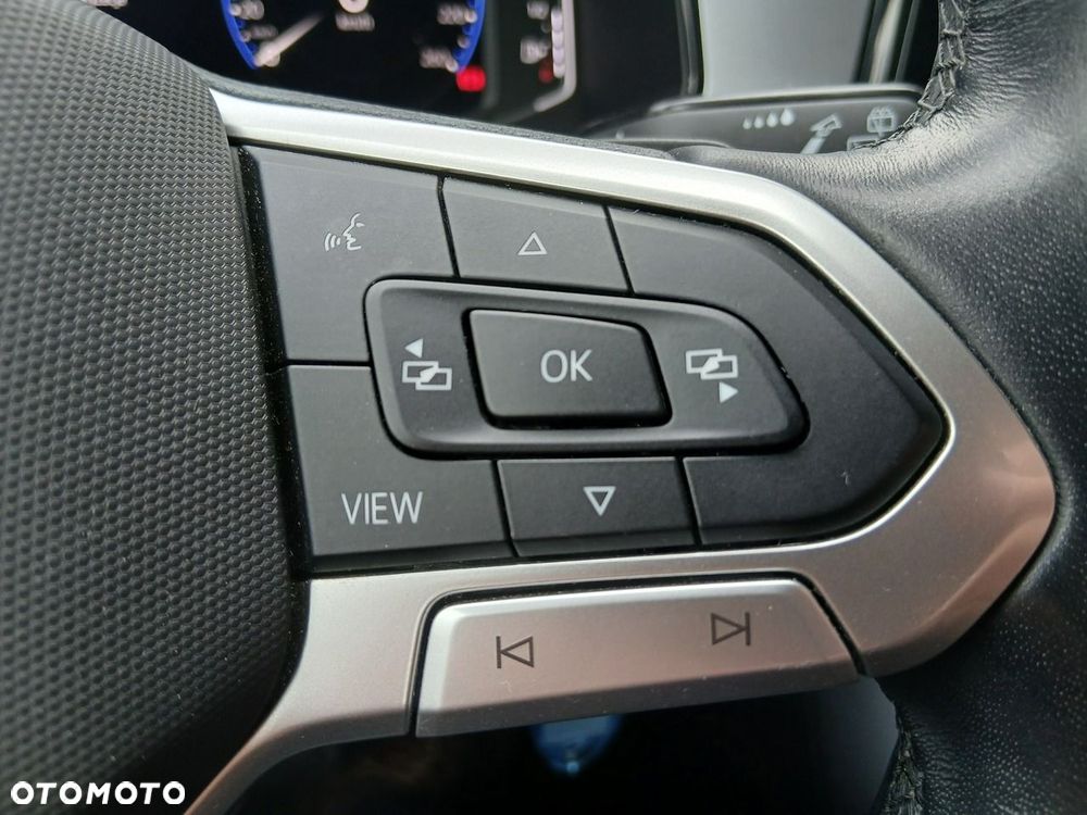 Volkswagen T-Roc 1.5 TSI Life Plus DSG - 23