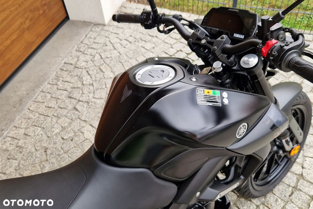 Yamaha MT - 11