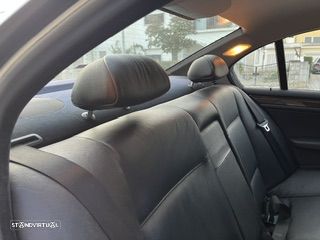 BMW 320 d Sport - 22