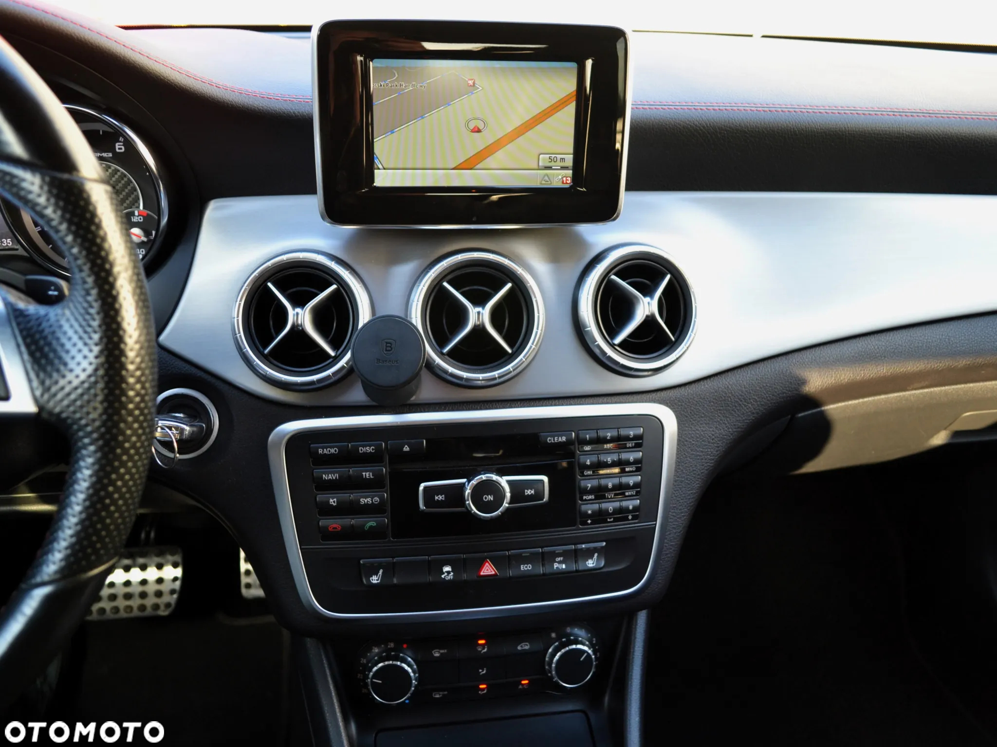 Mercedes-Benz CLA 45 AMG 4-Matic - 14