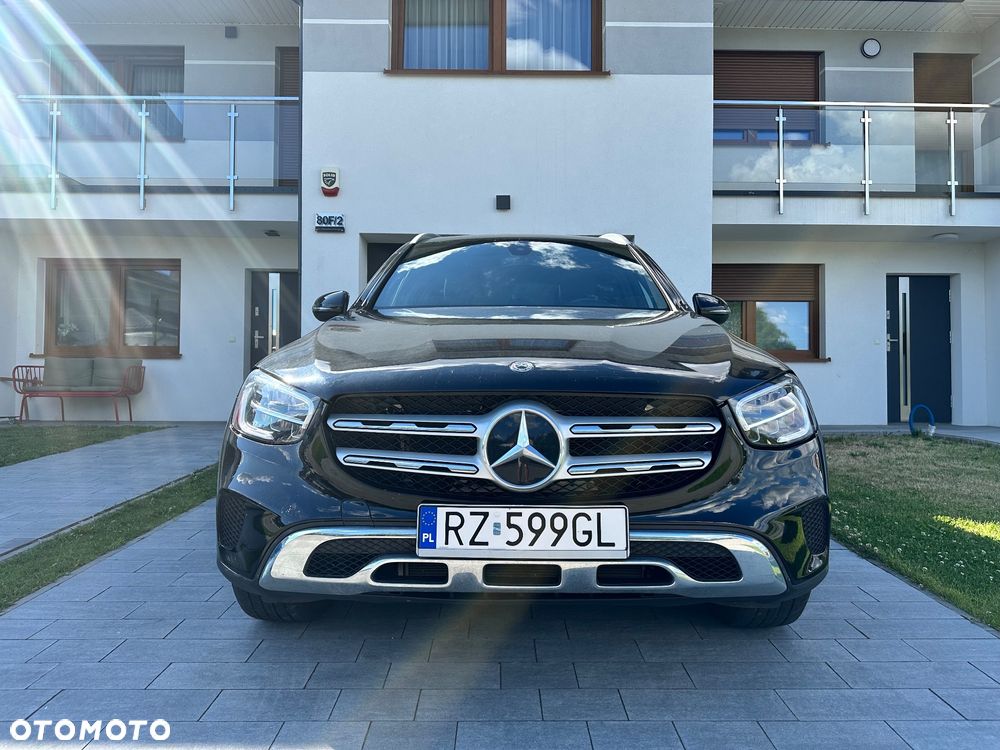 Mercedes-Benz GLC 300 4-Matic - 3