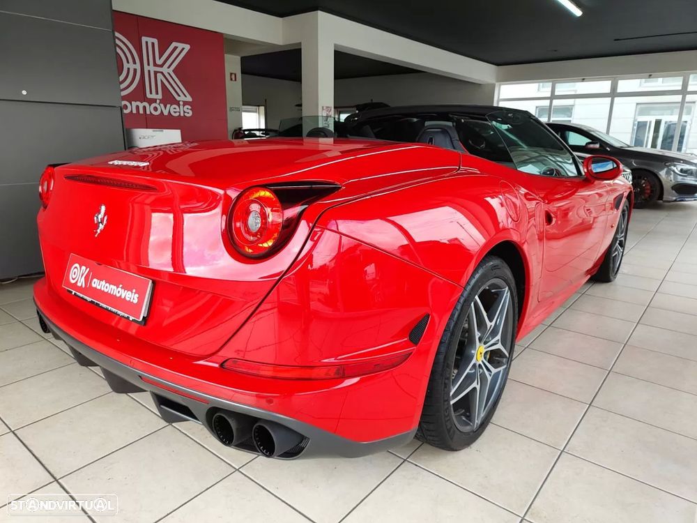 Ferrari California T - 13