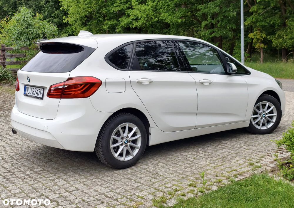 BMW Seria 2 216d Advantage - 10