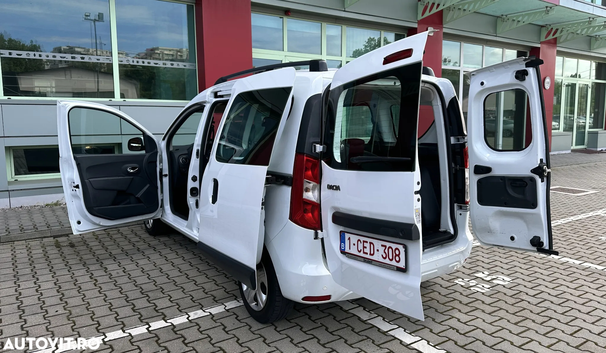 Dacia Dokker - 10