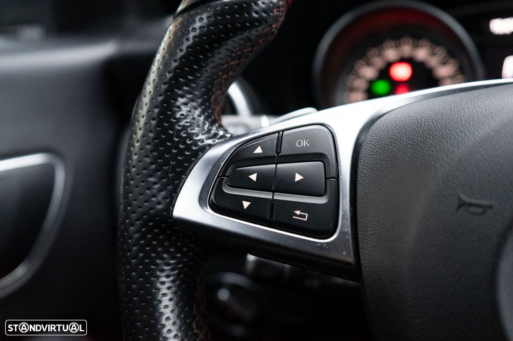 Mercedes-Benz CLA 180 d Shooting Brake AMG Line Aut. - 35