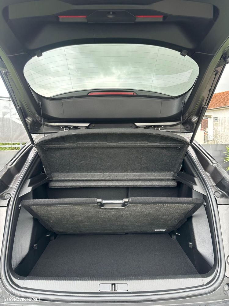 Peugeot 2008 1.5 BlueHDi Allure - 52