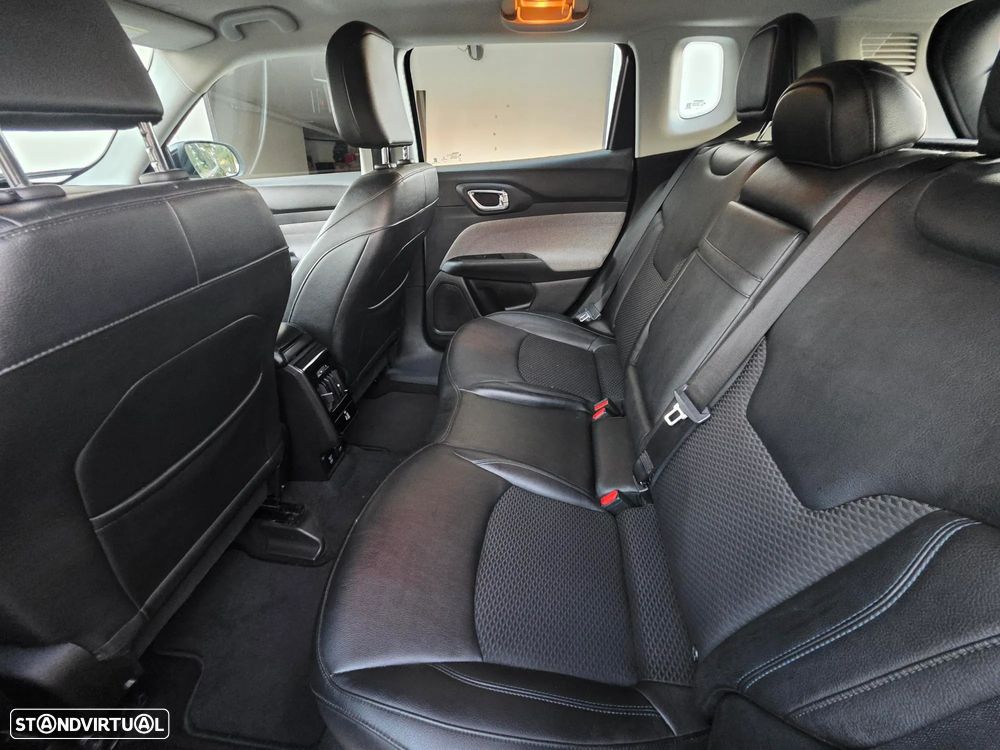 Jeep Compass 1.6 MultiJet Longitude - 21