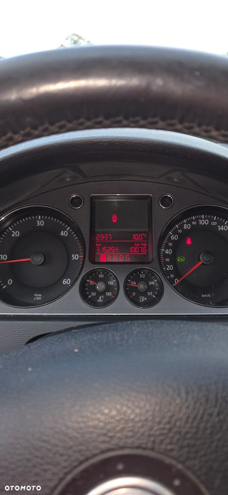 Volkswagen Passat - 10