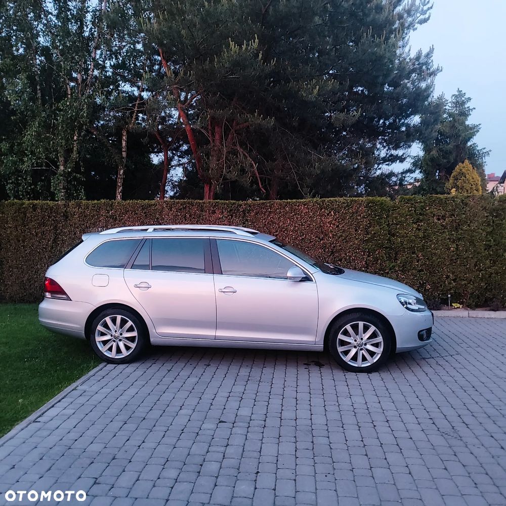 Volkswagen Golf 2.0 TDI DPF Highline - 15