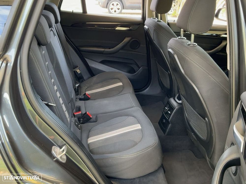 BMW X1 16 d sDrive Line Sport - 11