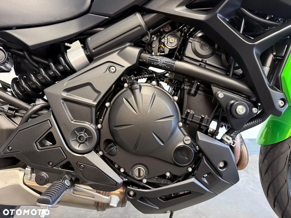 Kawasaki Versys 650 - 15