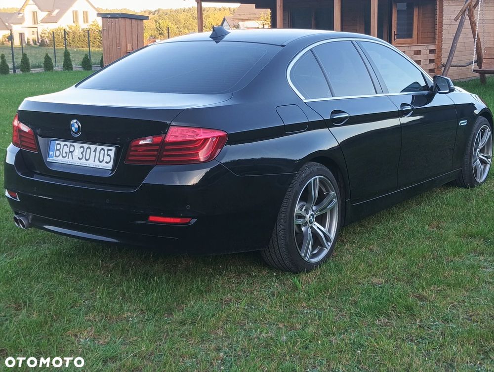 BMW Seria 5 518d Luxury Line - 9