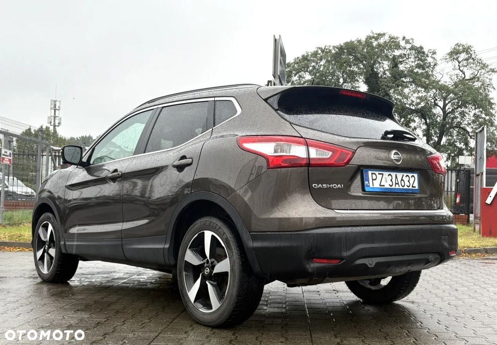 Nissan Qashqai 1.6 DIG-T Tekna - 5