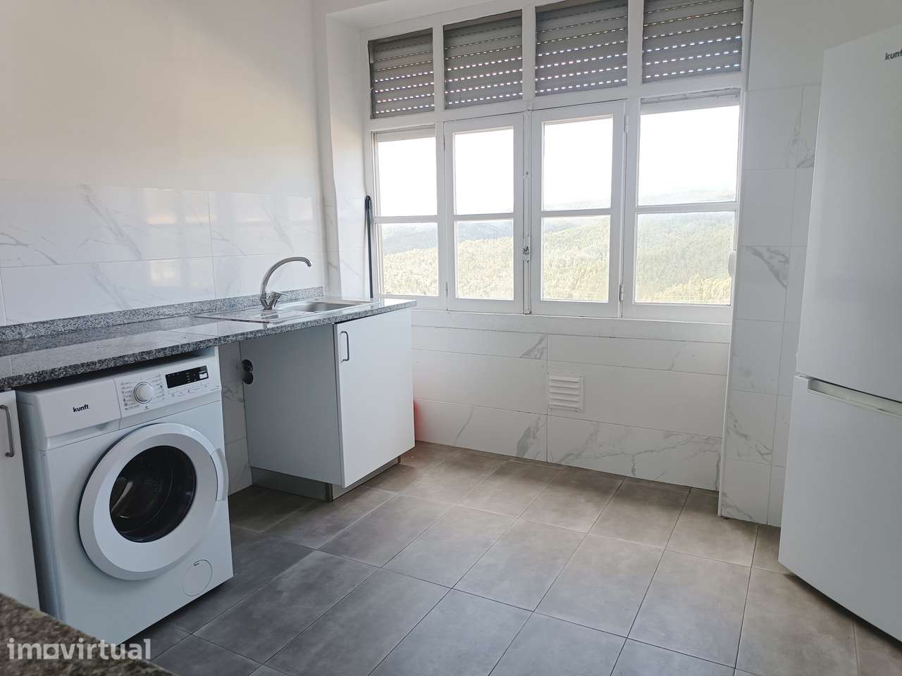 Apartamento T2+1 em Coimbra (Rua António Jardim) - Grande imagem: 2/14