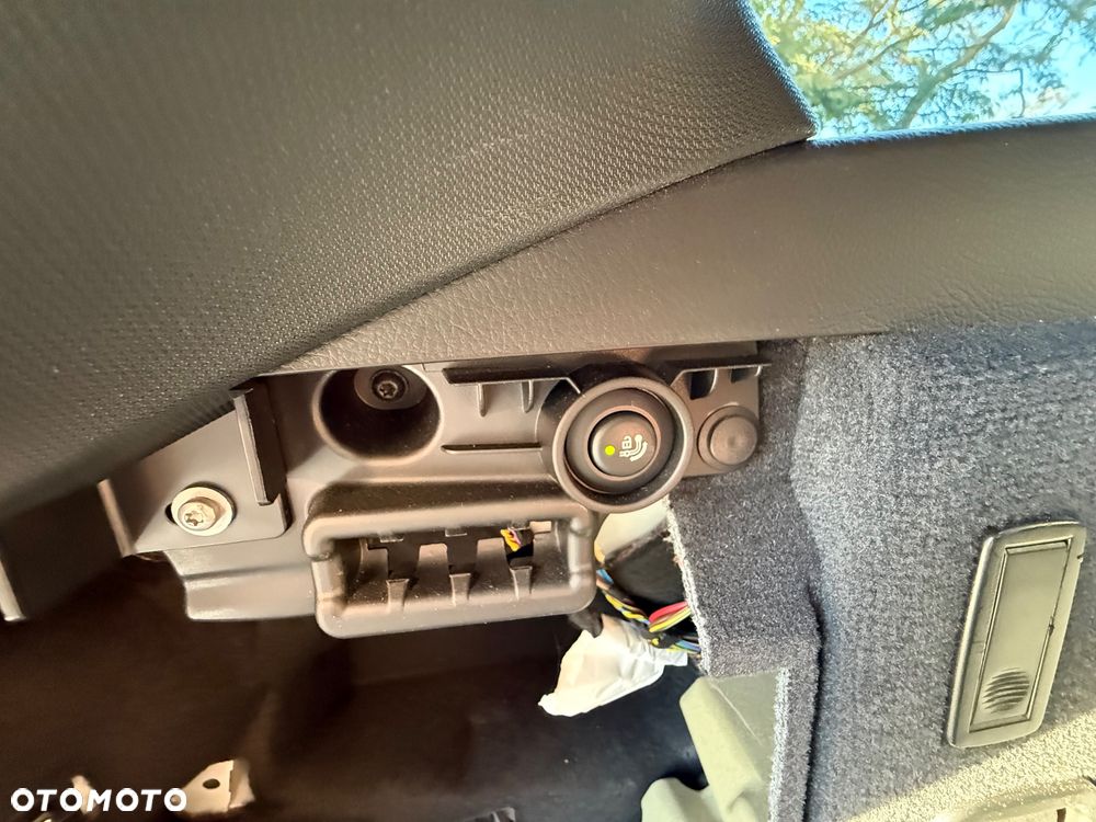 BMW Seria 3 - 21