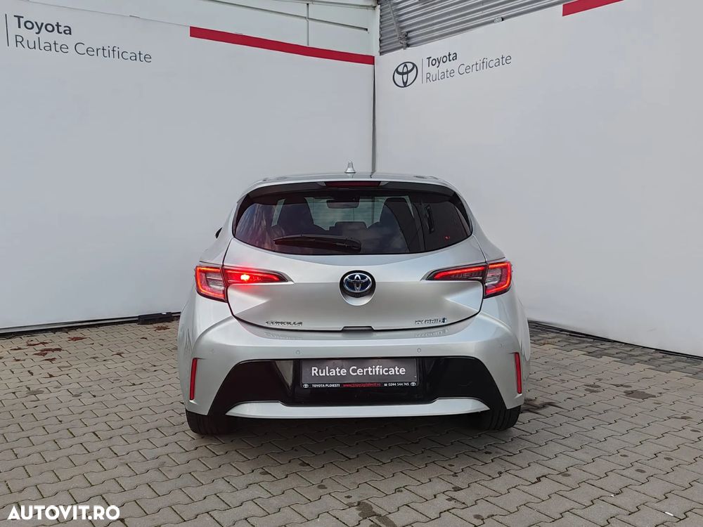 Toyota Corolla 1.8 Hybrid Team Deutschland - 27