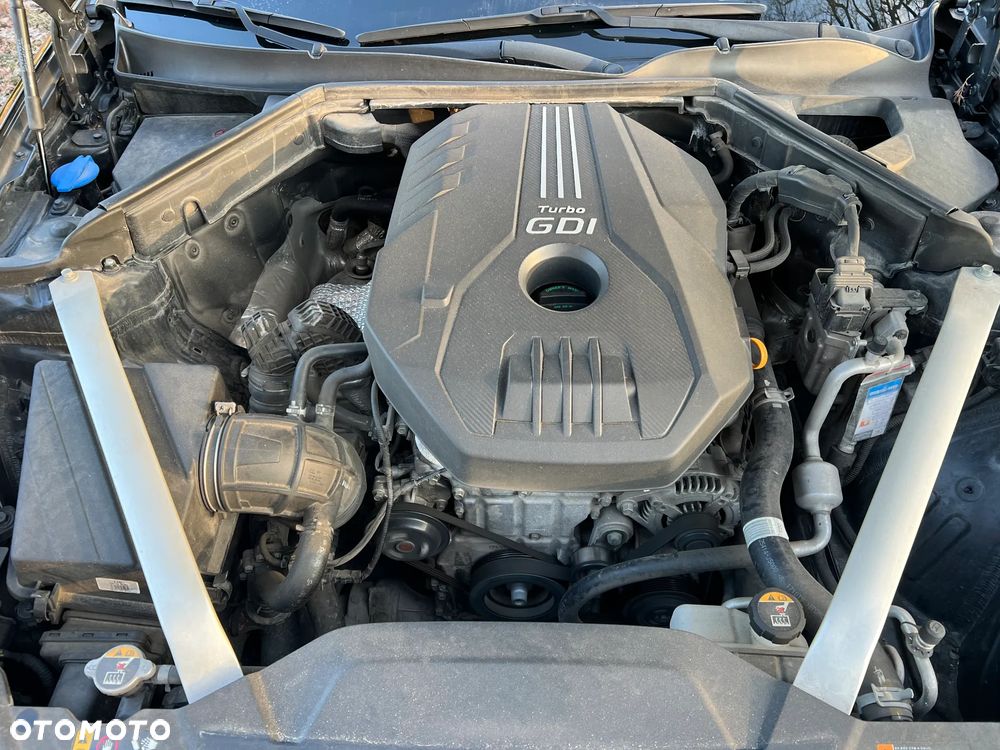 Kia Stinger 2.0 T-GDI L - 26