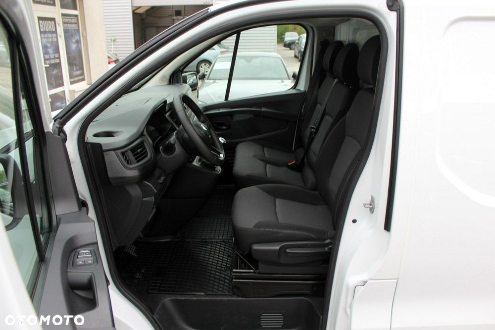 Renault Trafic - 10