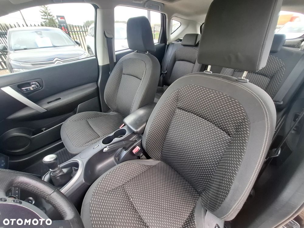 Nissan Qashqai - 11