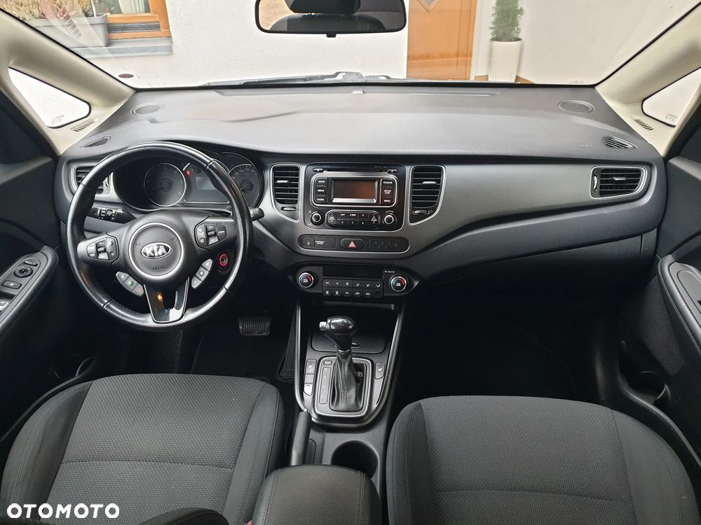 Kia Carens 1.7 CRDi 141 ISG Vision - 9