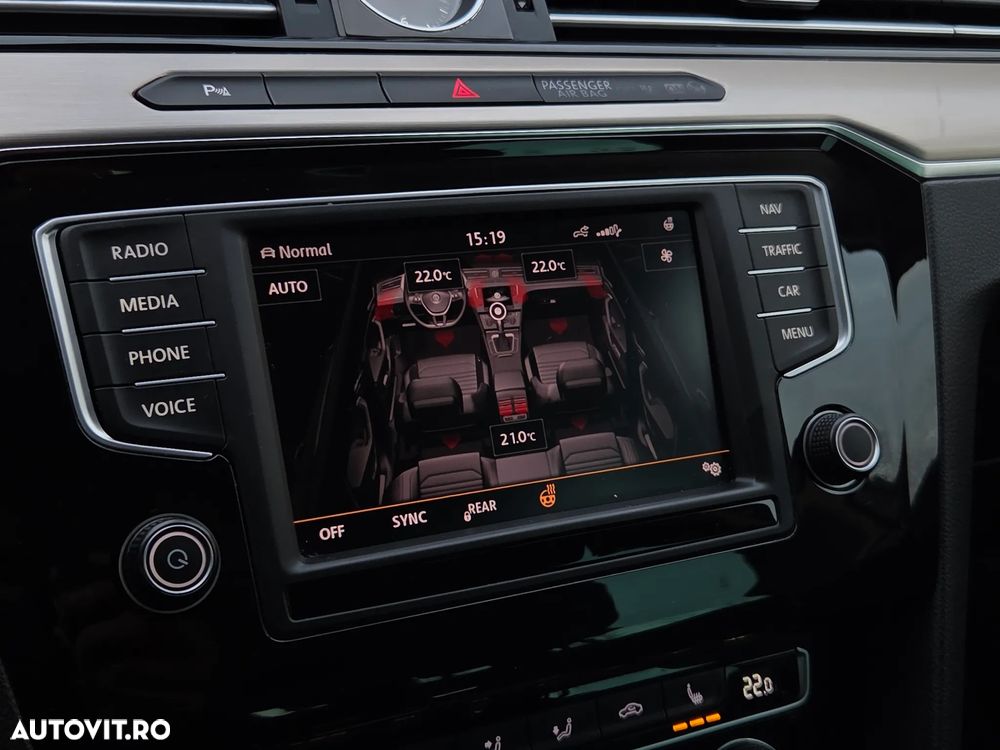 Volkswagen Passat Variant 2.0 TDI SCR 4Motion DSG (BMT) Highline - 30