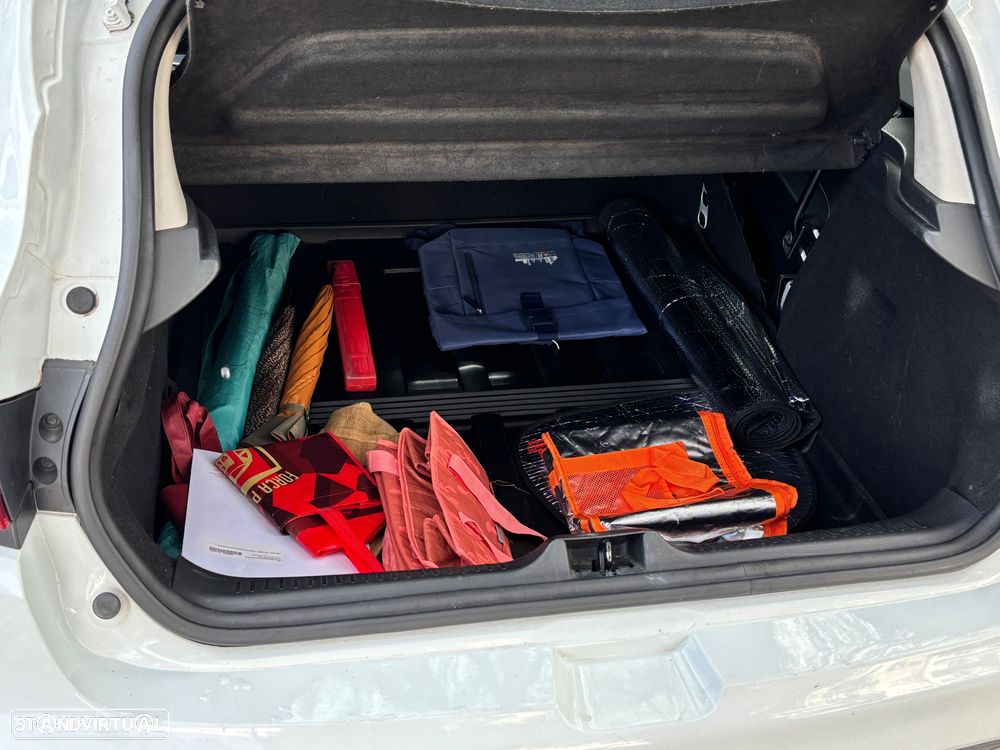 Renault Clio 1.5 dCi Confort - 10