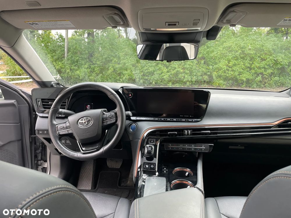 Toyota Mirai - 12