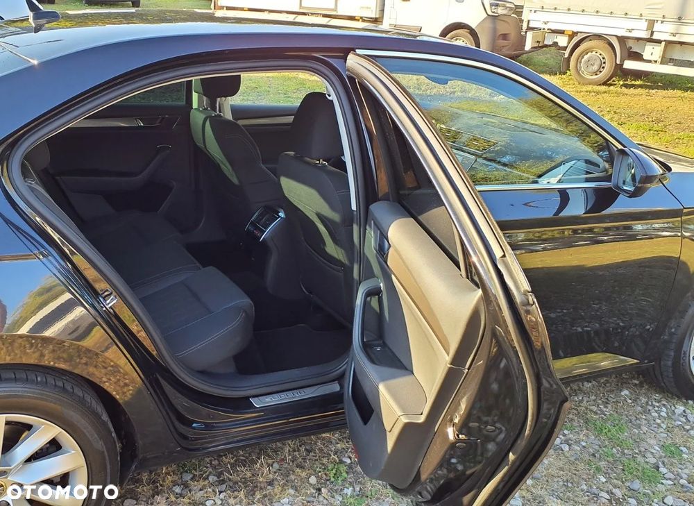 Skoda Superb 2.0 TSI 4x4 Style DSG - 9