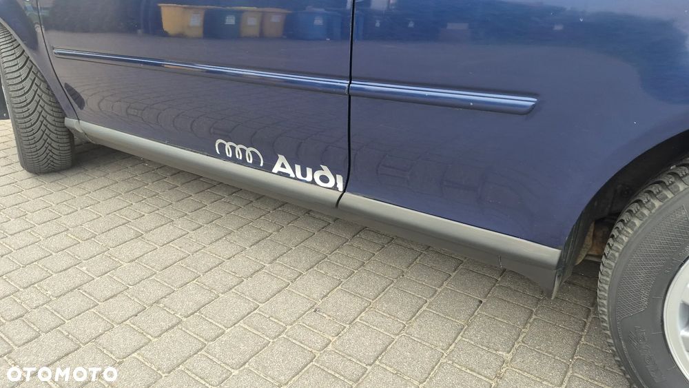 Audi A3 3-drzwiowe 1.6 Ambition - 30