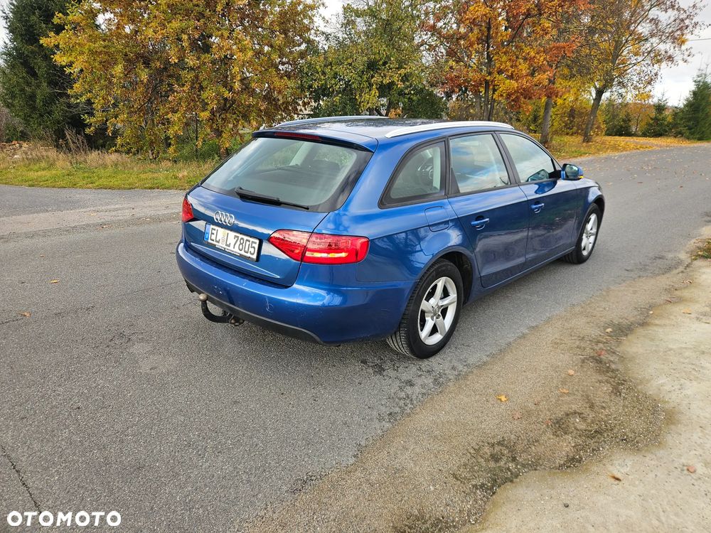 Audi A4 Avant 2011 photo 5