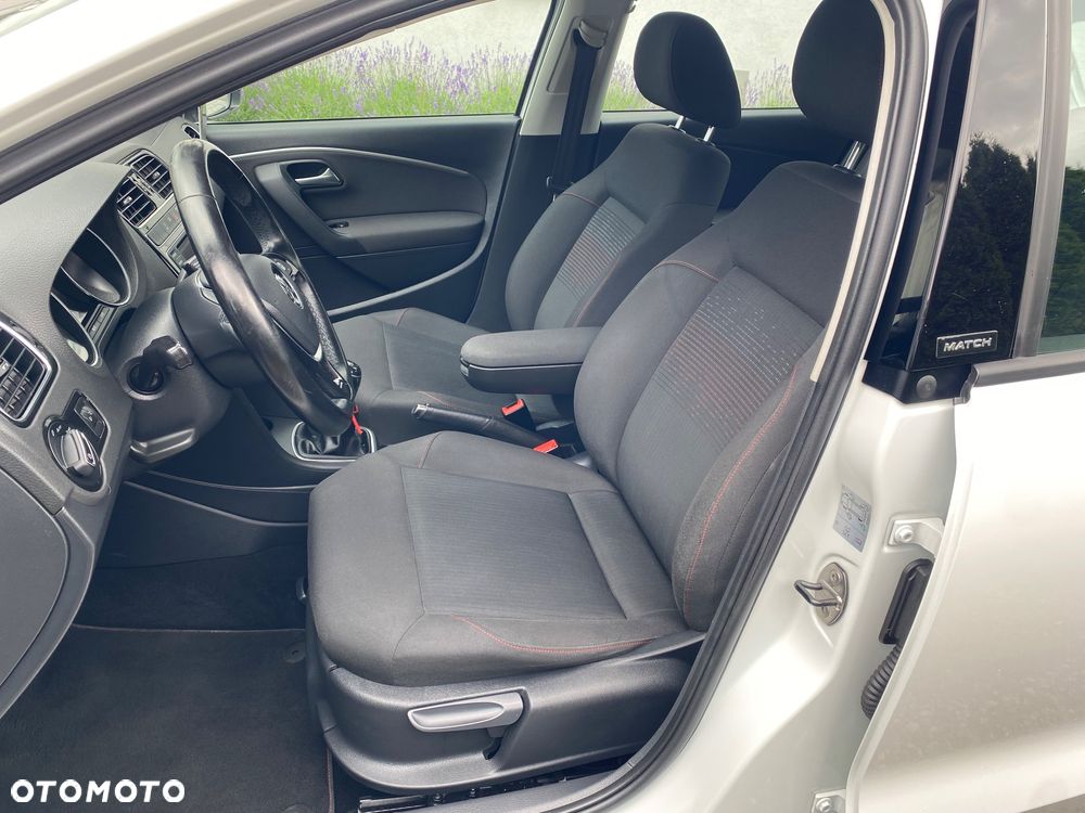 Volkswagen Polo 1.2 TSI Blue Motion Technology MATCH - 10