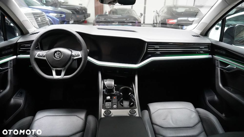 Volkswagen Touareg 3.0 V6 TDI SCR 4Motion Automatik R-Line - 7