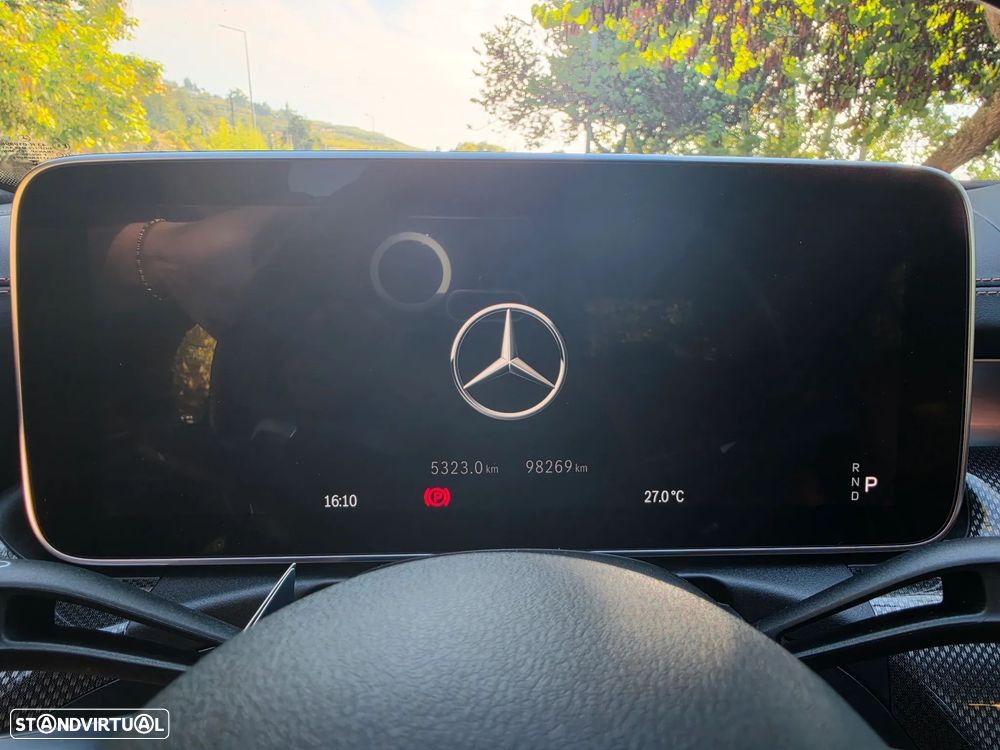 Mercedes-Benz C 300 e AMG Line - 40