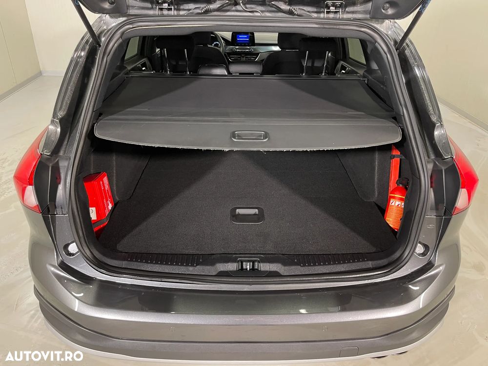 Ford Focus 1.5 EcoBlue Active Business - 12