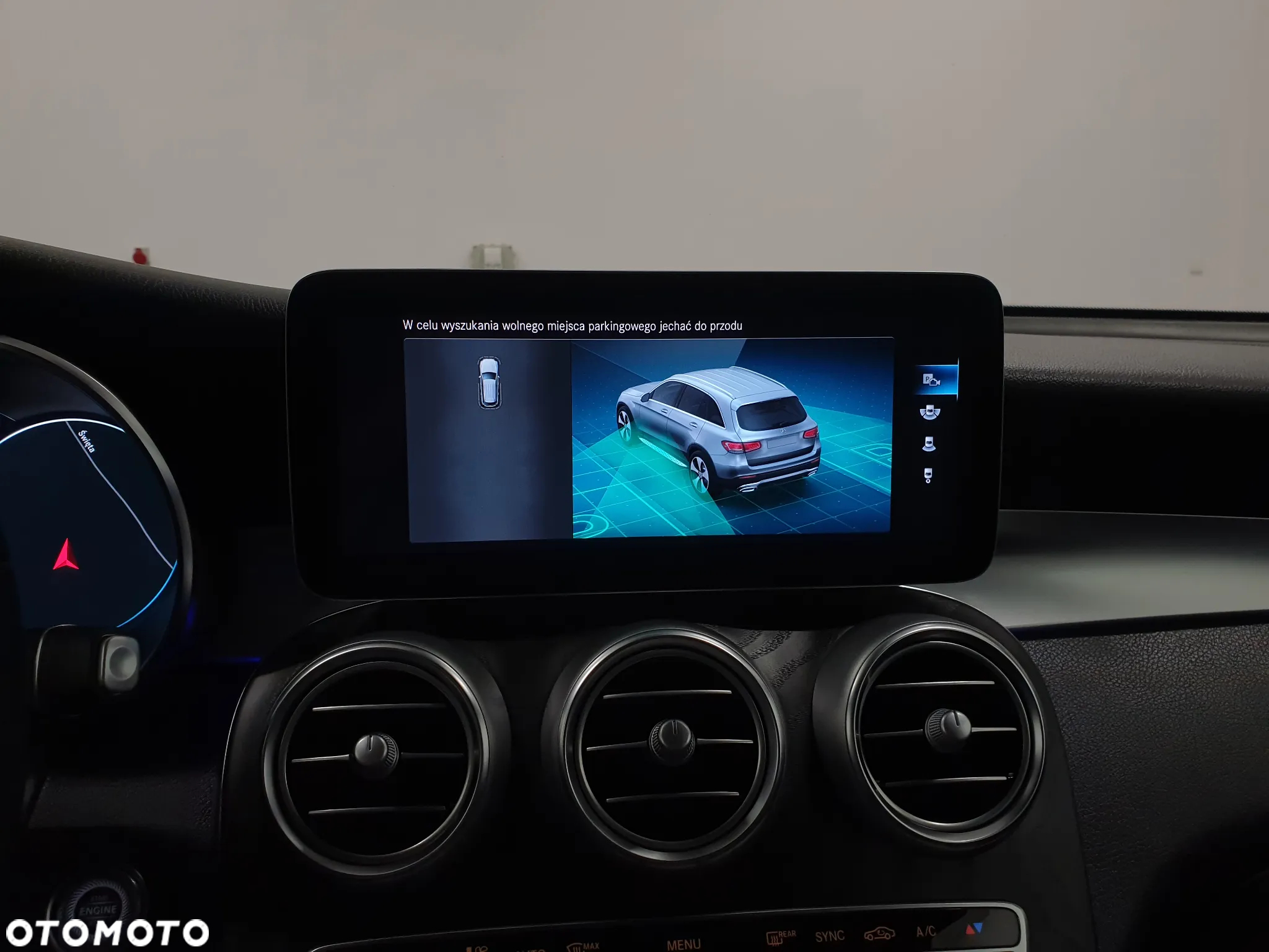 Mercedes-Benz GLC 220 d 4Matic 9G-TRONIC AMG Line - 25