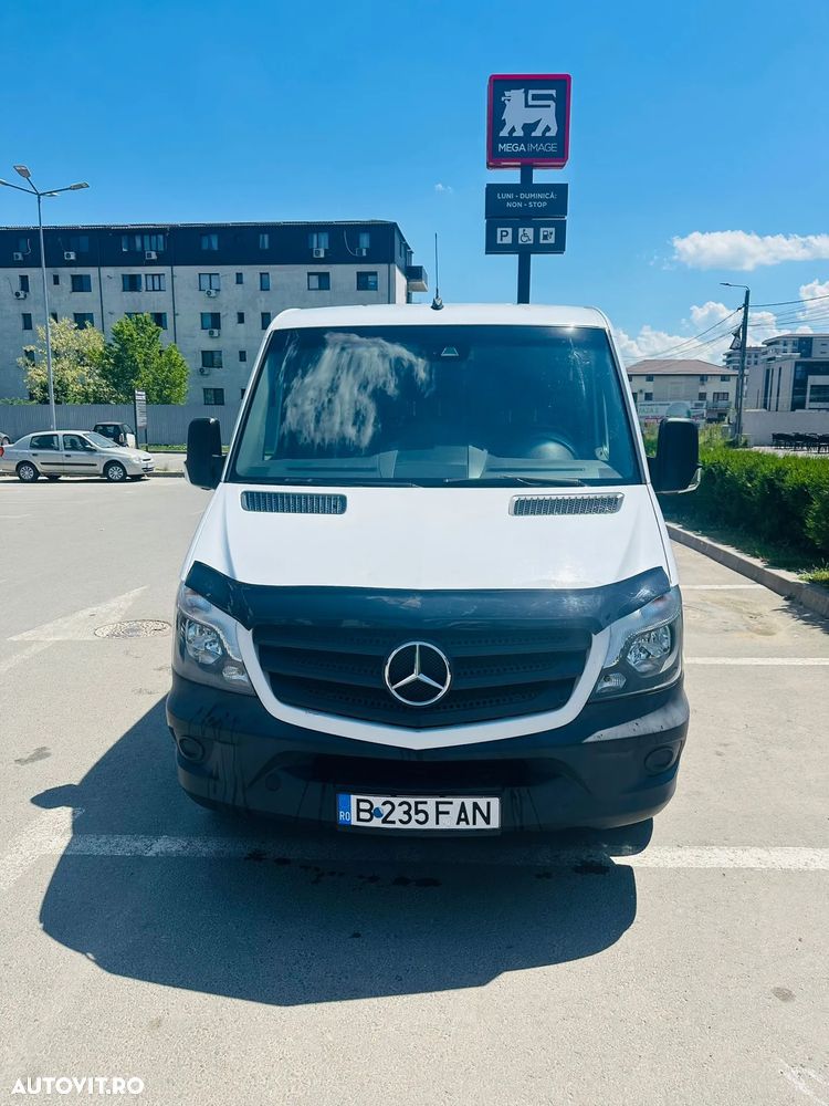 Mercedes-Benz Sprinter - 1