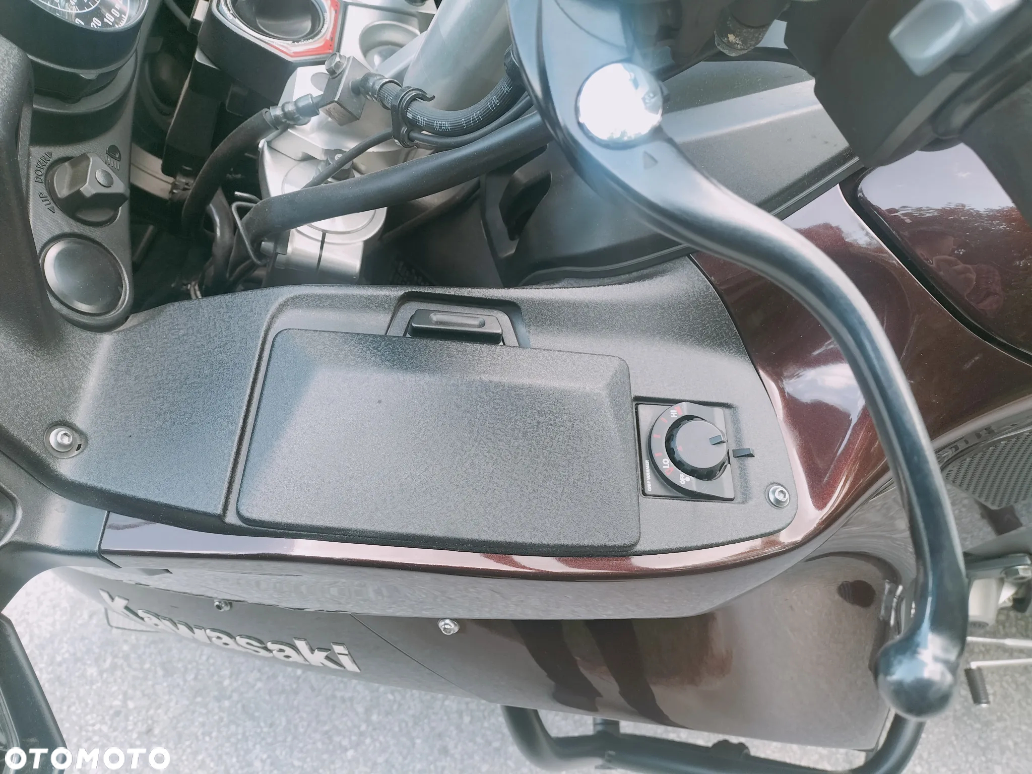 Kawasaki GTR - 13