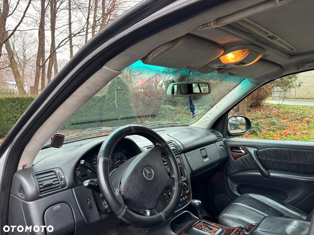 Mercedes-Benz ML - 8