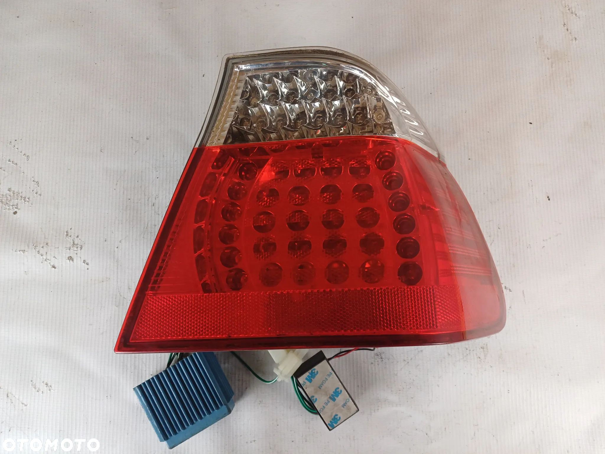 BMW E46 Sedan FULL LED Lampa Prawy Tył P.T - 1