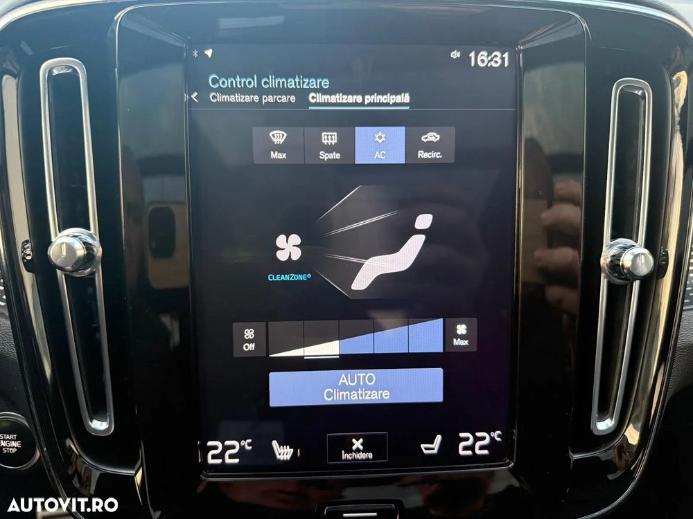 Volvo XC 40 D4 AWD R-Design - 28