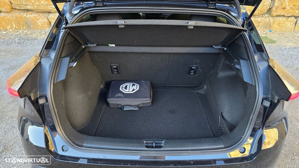 MG MG4 64 kWh Comfort - 53