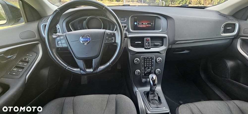 Volvo V40 D2 Powershift Kinetic - 9
